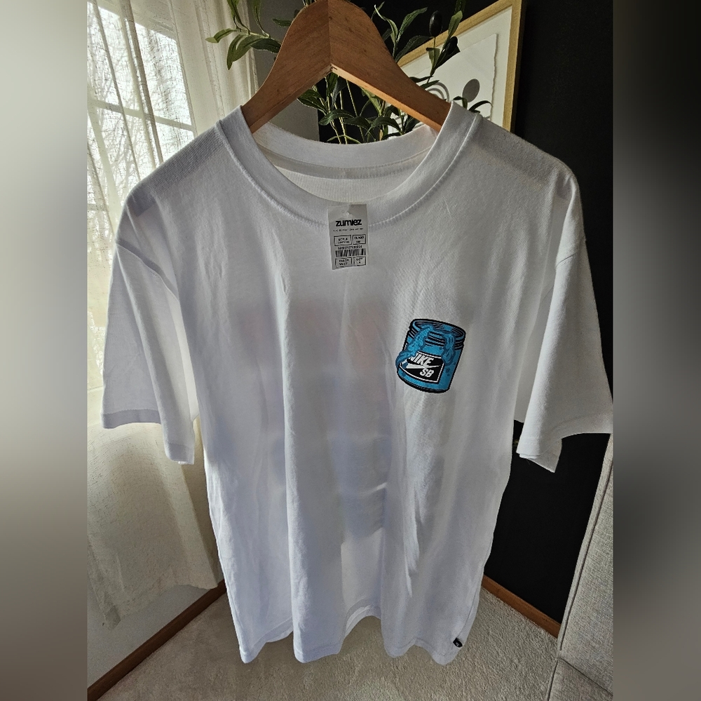 Nike t shirt